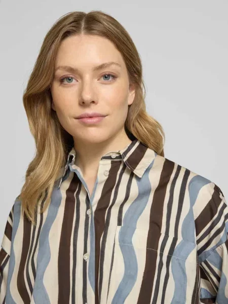 Bluzka o kroju regular fit z kołnierzykiem koszulowym model ‘RAGTIME’ Weekend Max Mara zielona