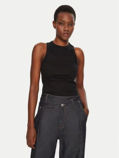 IVY OAK Τοπ Klara Slim Fit μαύρο