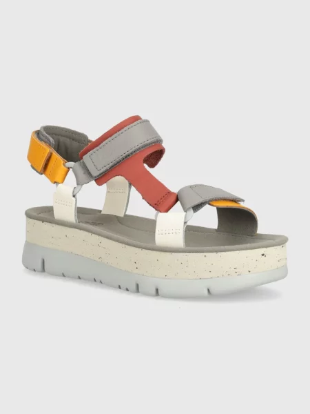 Кожени сандали Camper Oruga Up с платформа