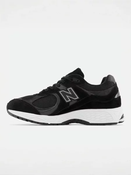 Замшевые повседневные кроссовки New Balance черные