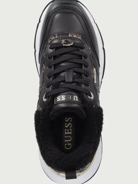 Кроссовки Guess
